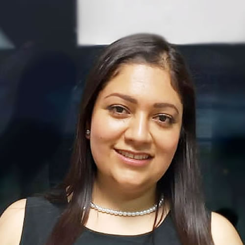 Nayeli Moya.